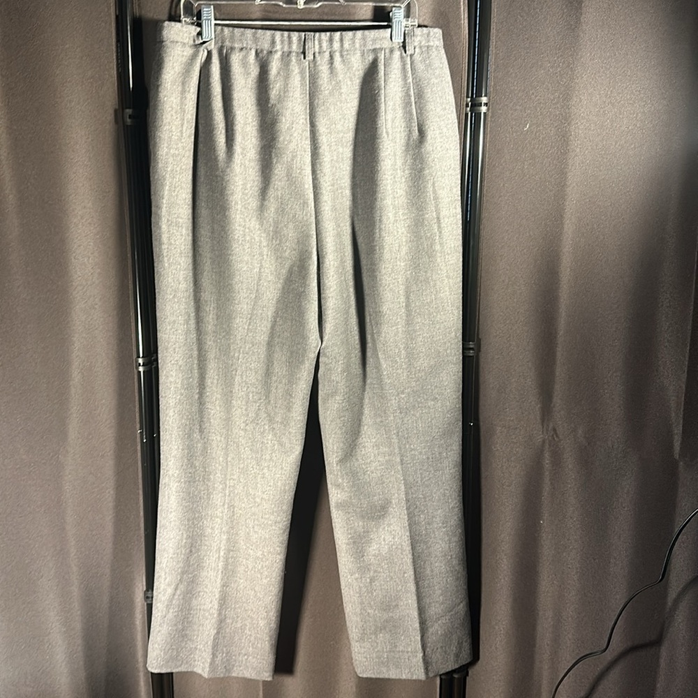 Pendleton  womens virgin wool pants 16W plus sized great shape grey - Picture 7 of 9